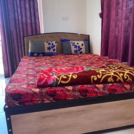 Abhishek Отель 4*
